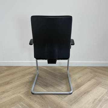 Dauphin vergaderstoel / sledestoel, zwart - grijs, Gebruikt, Zwart, Eén