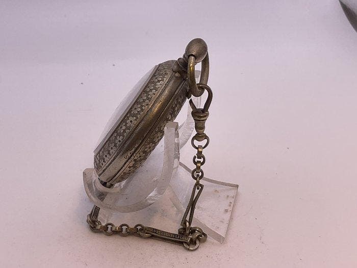 Cilindro Metallo . 1880 . Con catena e chiavetta dell’epoca, Bijoux, Sacs & Beauté, Montres | Hommes