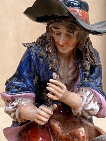 Capodimonte - sculptuur, Messenslijper Capodimonte - 17 cm -