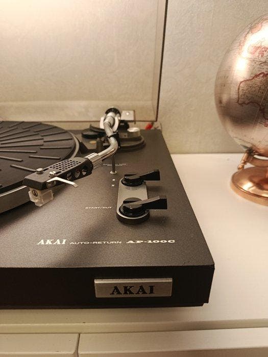 Akai - AP-100C Platenspeler, Audio, Tv en Foto, Radio's