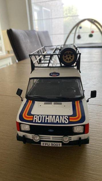 IXO 1:18 - Modelauto - Ford Transit Rothmans Rally Team, Hobby & Loisirs créatifs