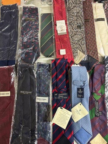 Themacollectie - Loting van 76 stropdassen – zijde, vintage