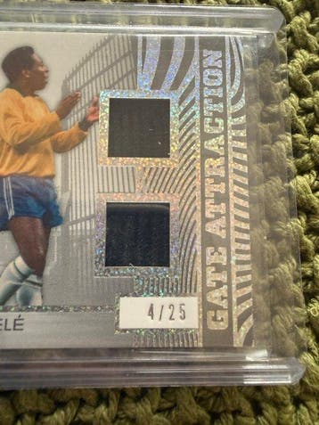Leaf Gate Attraction Pelé GA-31 Memorabilia kaart,