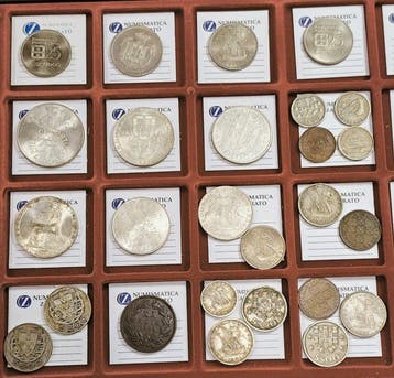 Portugal. Lotto di 26 monete differenti di cui alcune in