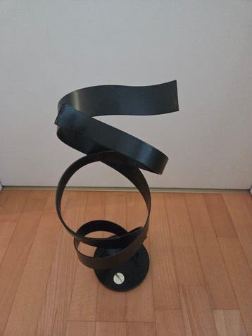 José Soler Art (XX) - Bicintas. Black. Base - No reserve