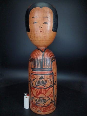 Beeldje - Grote Traditionele Kijiyama Kokeshi Pop door