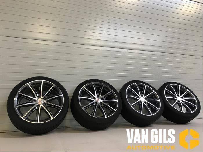 Velgen set Toyota Auris O190188, Auto-onderdelen, Ophanging en Onderstel