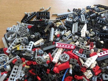 Lego Briques - 2,5 kg Lego Technic in goede staat