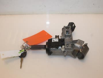 Kontaktslot+Sleutel Mazda 2. O111973