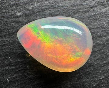 Opaal Cabochon- 1.2 g