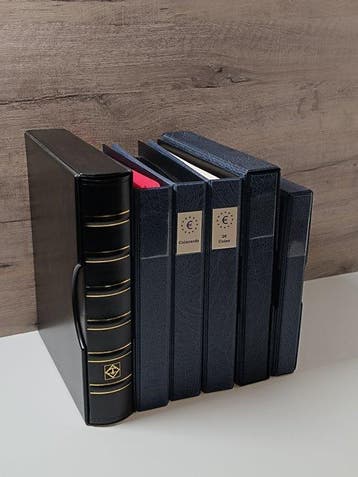 Accessoires. Munten albums (6x) (Sans prix de réserve), Postzegels en Munten