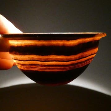Oud-Egyptisch Marmer Vaas. Ø 8,5 cm. Middenrijk, 11e–12e