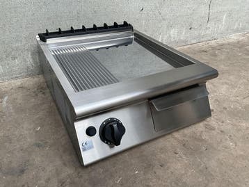 Mareno gas bakplaat 2/3 glad - 1/3 geribbeld, Ophalen of Verzenden, Nieuw zonder verpakking, Fornuis, Frituur en Grillen