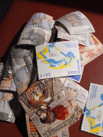 België - lot frankeerzegels 250 postzegels van 34 fr