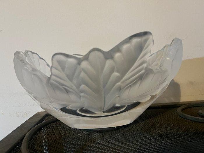 Lalique - Vaas - Compiègne - Kristal, Antiek en Kunst, Antiek | Glaswerk en Kristal