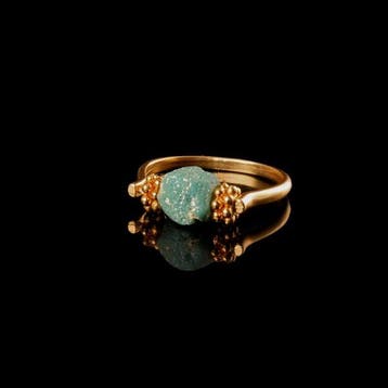 Oud-Romeins, Keizerrijk Ring met Romeinse turkoois glaskraal