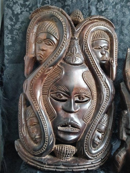 Set van 2 maskers uit tropisch hout – wanddecoratie en, Antiquités & Art, Art | Art non-occidental