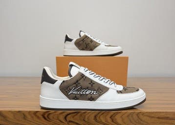Louis Vuitton - Rivoli - Sneakers - Maat: EU 43