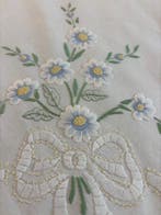 Nappe (13) - 270 cm - 170 cm - Broderie à la main