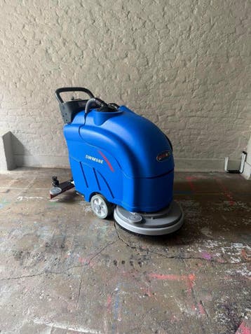 Autolaveuse Top Regal SWM50E - NEUVE - DEMO, Machine de nettoyage à brosse