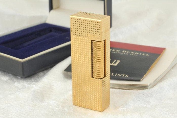 Dunhill - Rollagas Diamond Head Pattern - Zakaansteker -, Verzamelen, Rookartikelen, Aanstekers en Luciferdoosjes