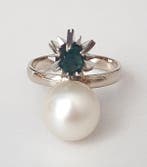 Ring - 18 karaat Witgoud Parel - Synthetische edelsteen -, Nieuw