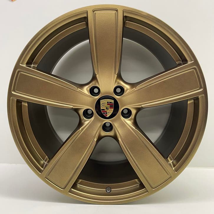 Porsche Cayenne (E3) 22 inch SportClassic Goud met banden, Autos : Pièces & Accessoires, Pneus & Jantes, Enlèvement