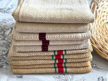 Linge de maison ancien. 10 Superbes grands torchons de