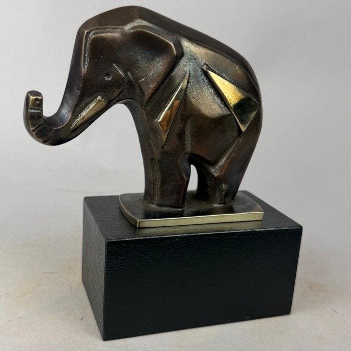 Robert Dyrcz - The elephant - bronze, Antiquités & Art, Art | Objets design