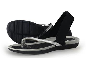 Clarks Slippers in maat 42 Zwart, Kleding | Dames, Schoenen, Slippers, Verzenden, Zwart, Zo goed als nieuw
