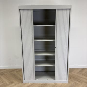 Emmein roldeurkast vv 4 legborden (hxbxd) 195x120x45 cm,, Gebruikt