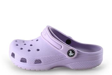 Crocs Slippers in maat 33½ Paars, Kleding | Dames, Slippers, Overige kleuren, Verzenden, Zo goed als nieuw