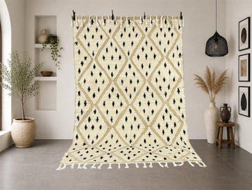 Beni Ouarain blanc et noir vintage – Tapis berbère en laine