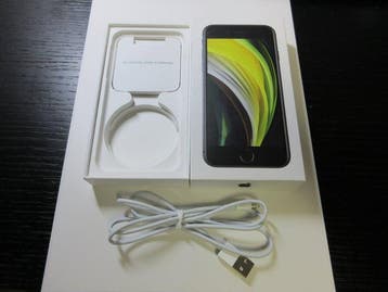 Apple iPhone SE (2nd generation) black