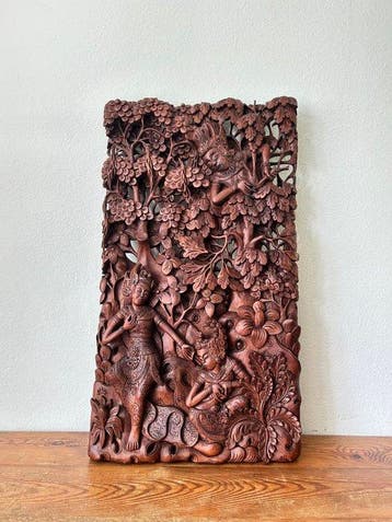 Ramayana - ontvoering van Sita door Ravana - sculptuur -