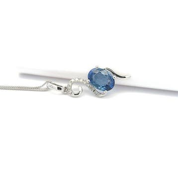Ketting met hanger - 14 karaat Witgoud - 1.03ct. tw. Saffier