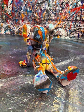 Kaws Amour Abstrait
