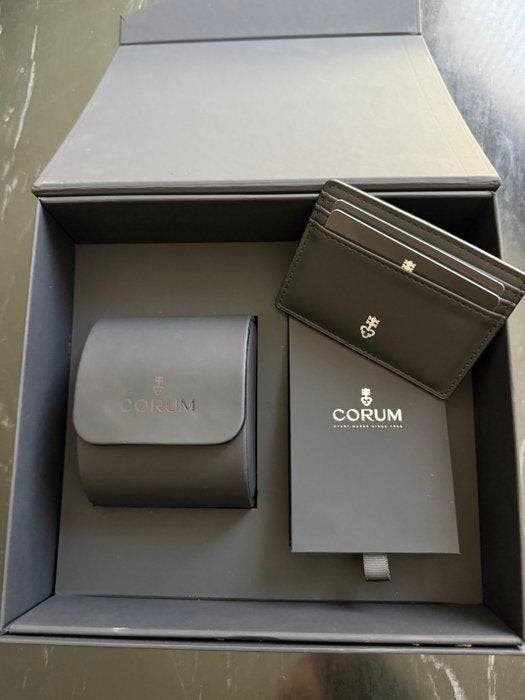 Corum - Admiral - Heren - 2026, Handtassen en Accessoires, Horloges | Heren