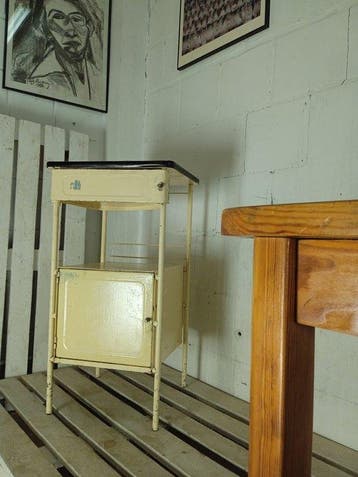Nachtkastje - Vintage industriële metalen kast - Staal