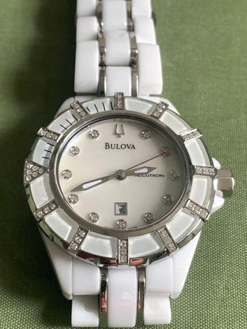 Bulova - Sans prix de réserve - C8671313 - Femme - 2000-2010, Handtassen en Accessoires, Nieuw
