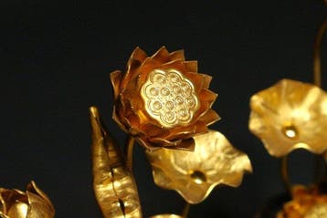 Boeddhistische objecten - Boeddhistisch altaar Lotusbloemen