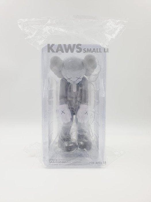 Kaws (1974) - Small Lie Grey, Antiek en Kunst, Kunst | Designobjecten