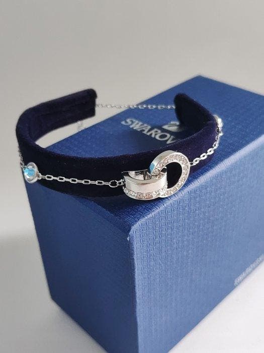 Swarovski - Beeldje - Swarovski bracelet - Metaal, Kristal, Antiek en Kunst, Curiosa en Brocante