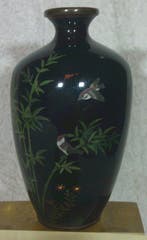 Petit vase cloisonné; Japon, période Meiji, fin du XIXe