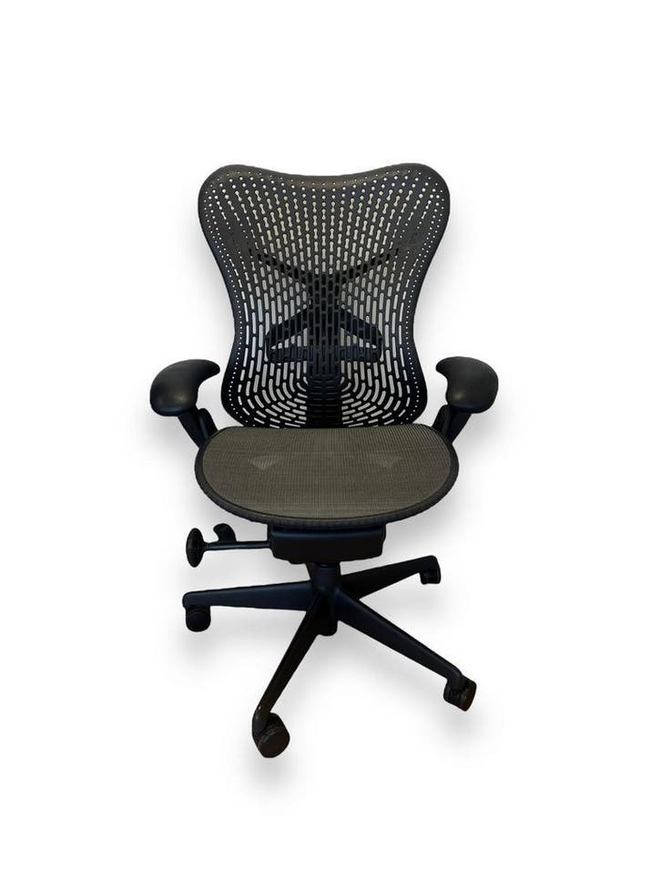 Herman Miller Mirra Bureaustoel, Huis en Inrichting, Bureaustoelen, Bureaustoel, Zwart, Zo goed als nieuw, Ergonomisch, Verzenden