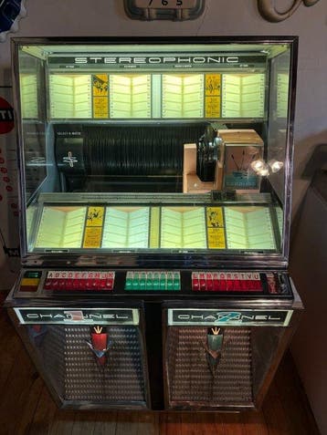 Seeburg - 222 Jukebox
