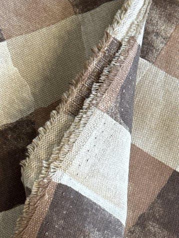 San Leucio top quality - exclusieve taupekleurige canapé met