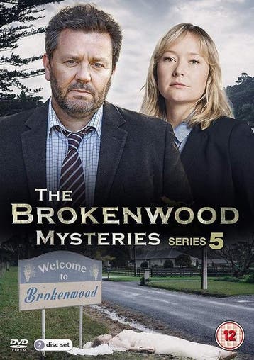 Brokenwood Mysteries Series 5 (IMPORT), Cd's en Dvd's, Verzenden, Nieuw in verpakking