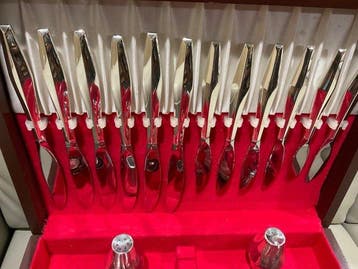 Reed & Barton - Bestekset voor 6 personen (45) - diamant -
