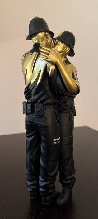 Brandalised (2012) - Kissing Coppers